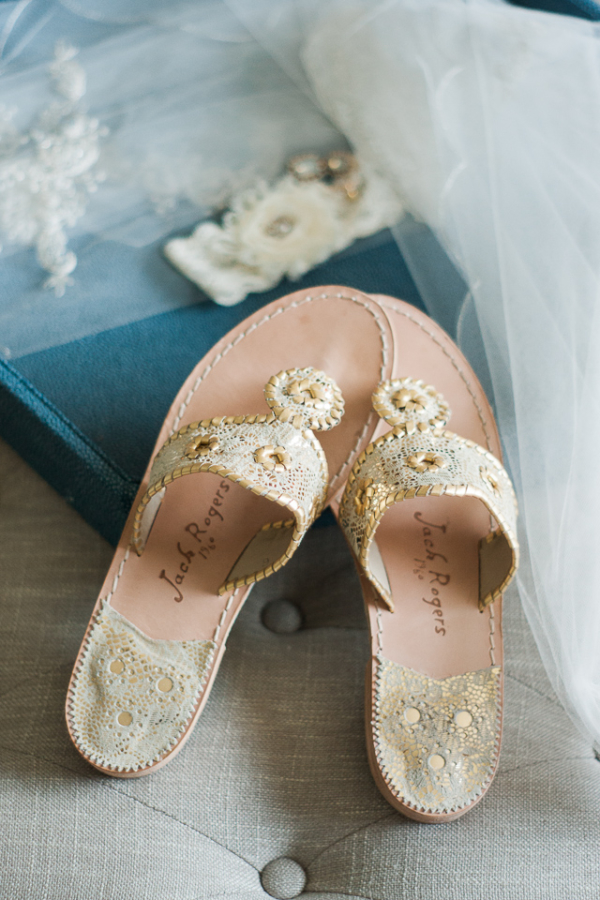 Overlook Barn Wedding Photos: Meghan + Steven